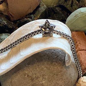 Retired Trollbeads “Star of Focus” LE